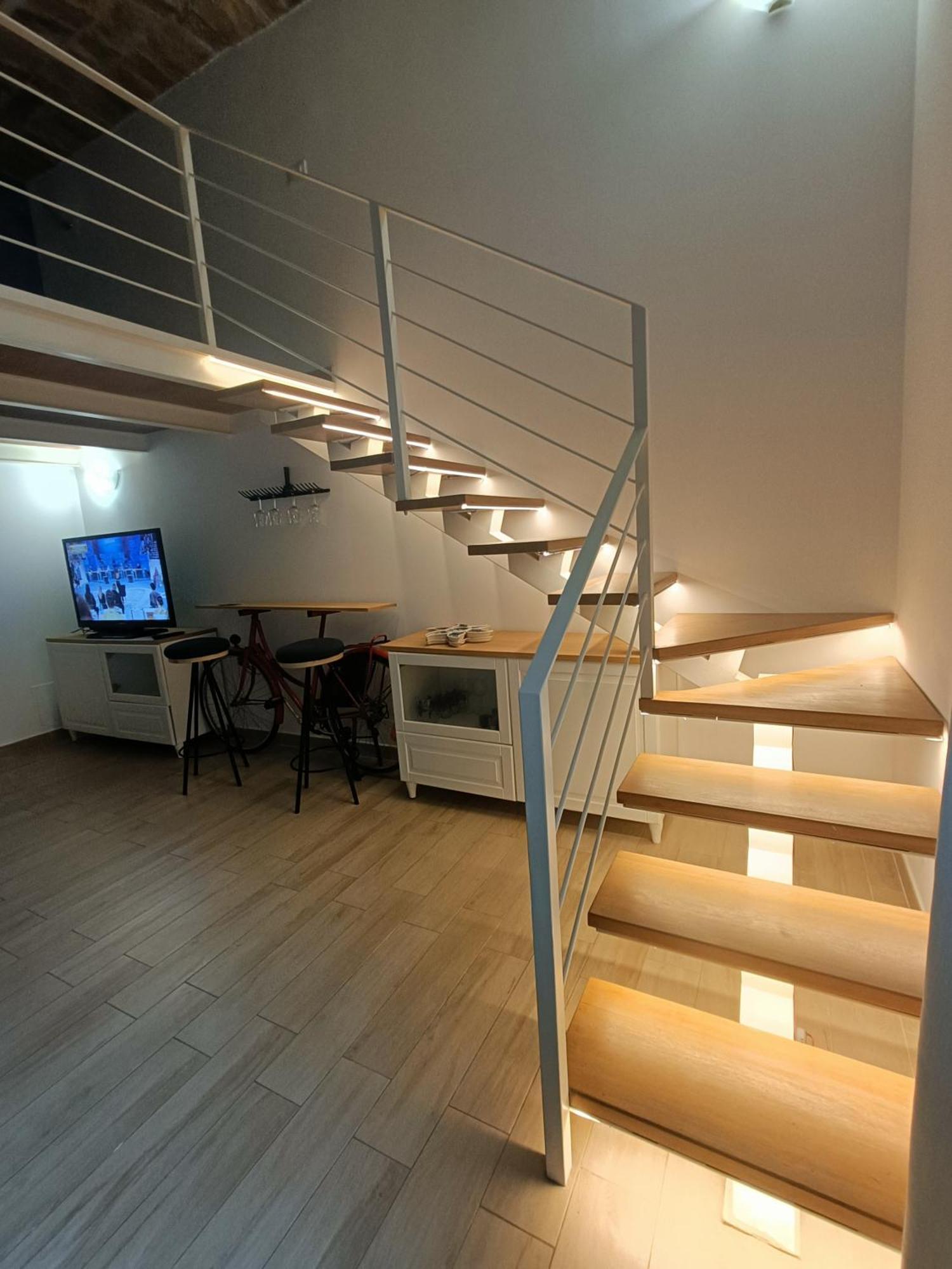 Trastevere In Loft Rome Bagian luar foto
