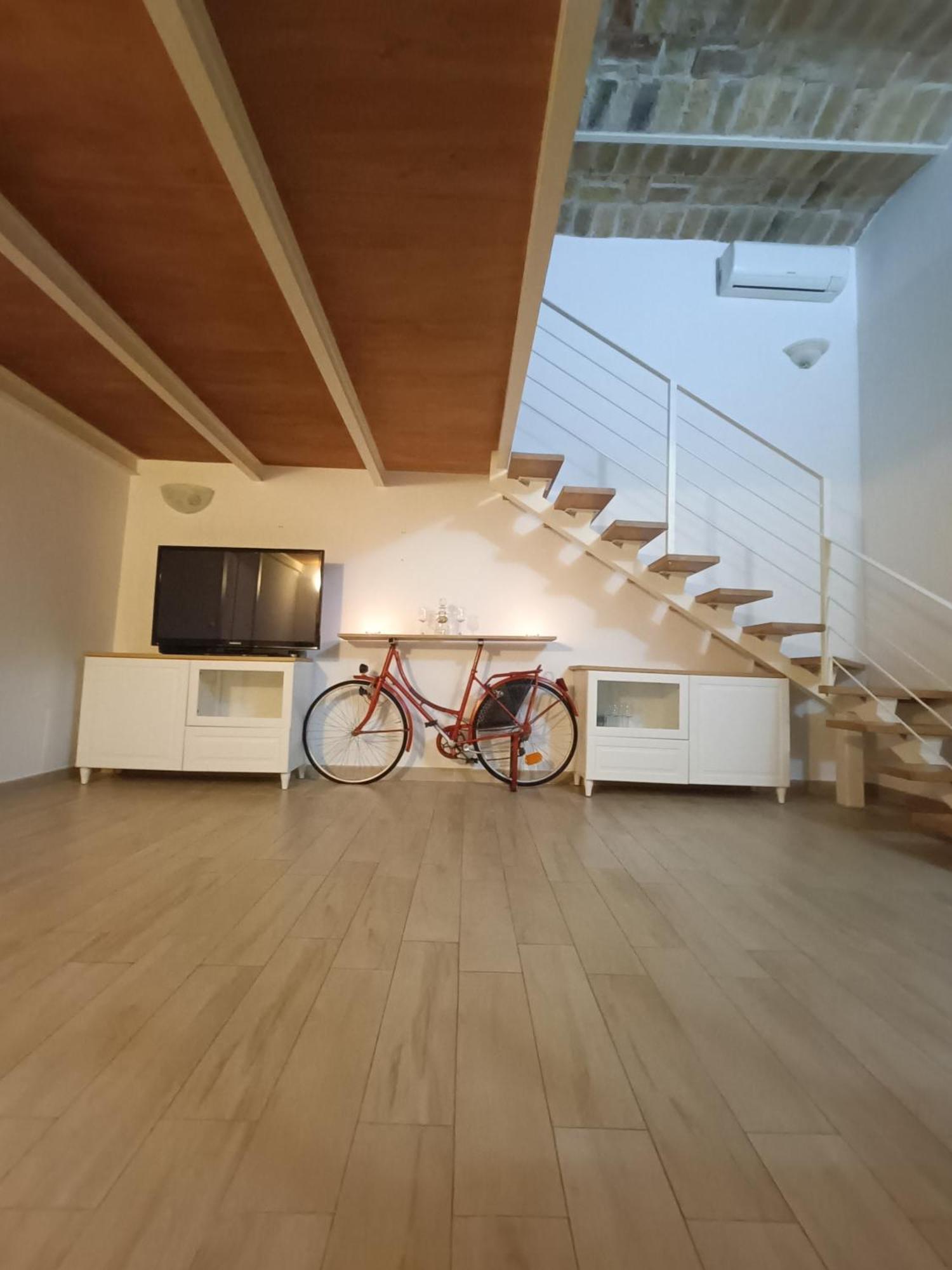 Trastevere In Loft Rome Bagian luar foto