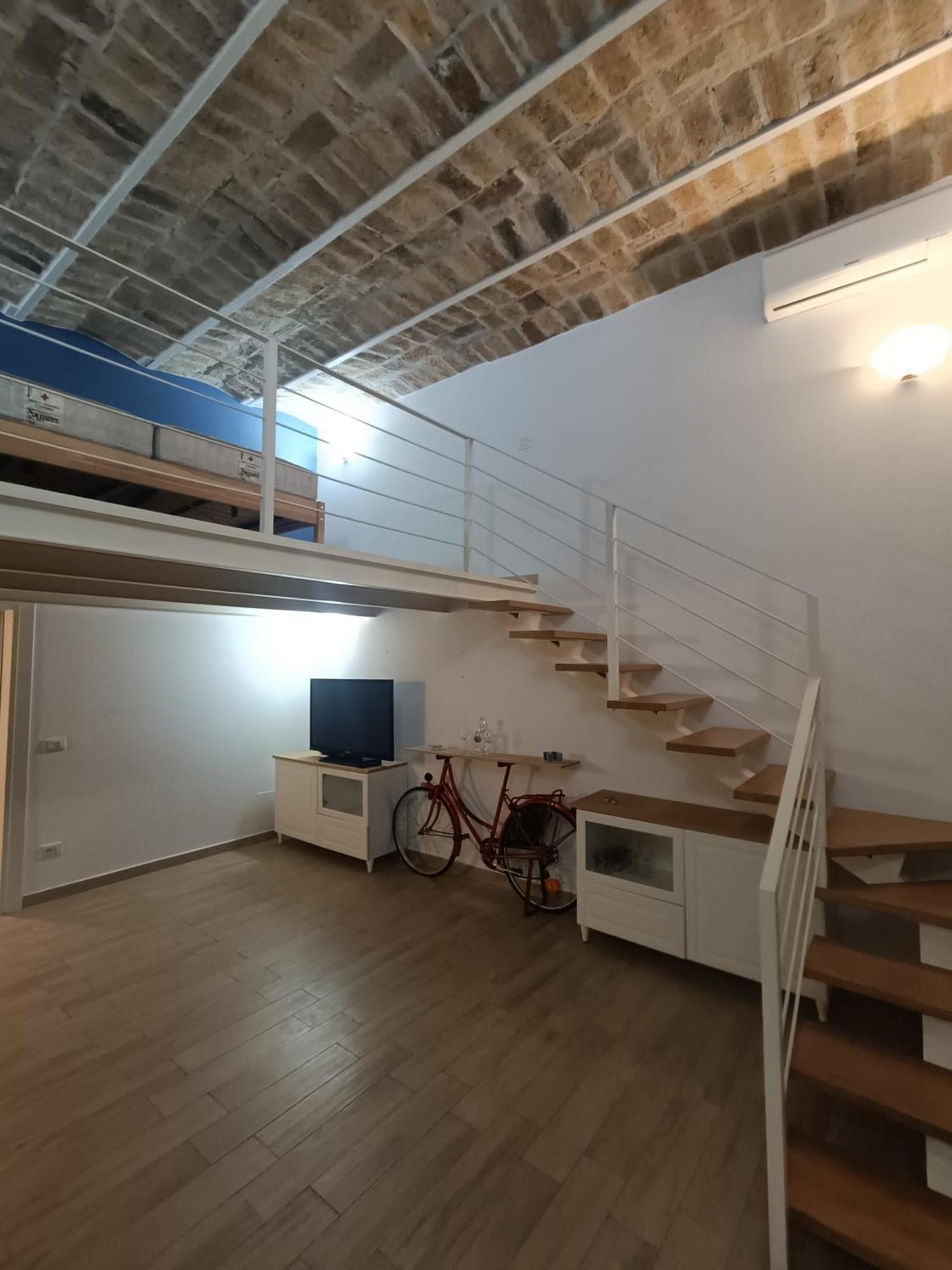 Trastevere In Loft Rome Bagian luar foto