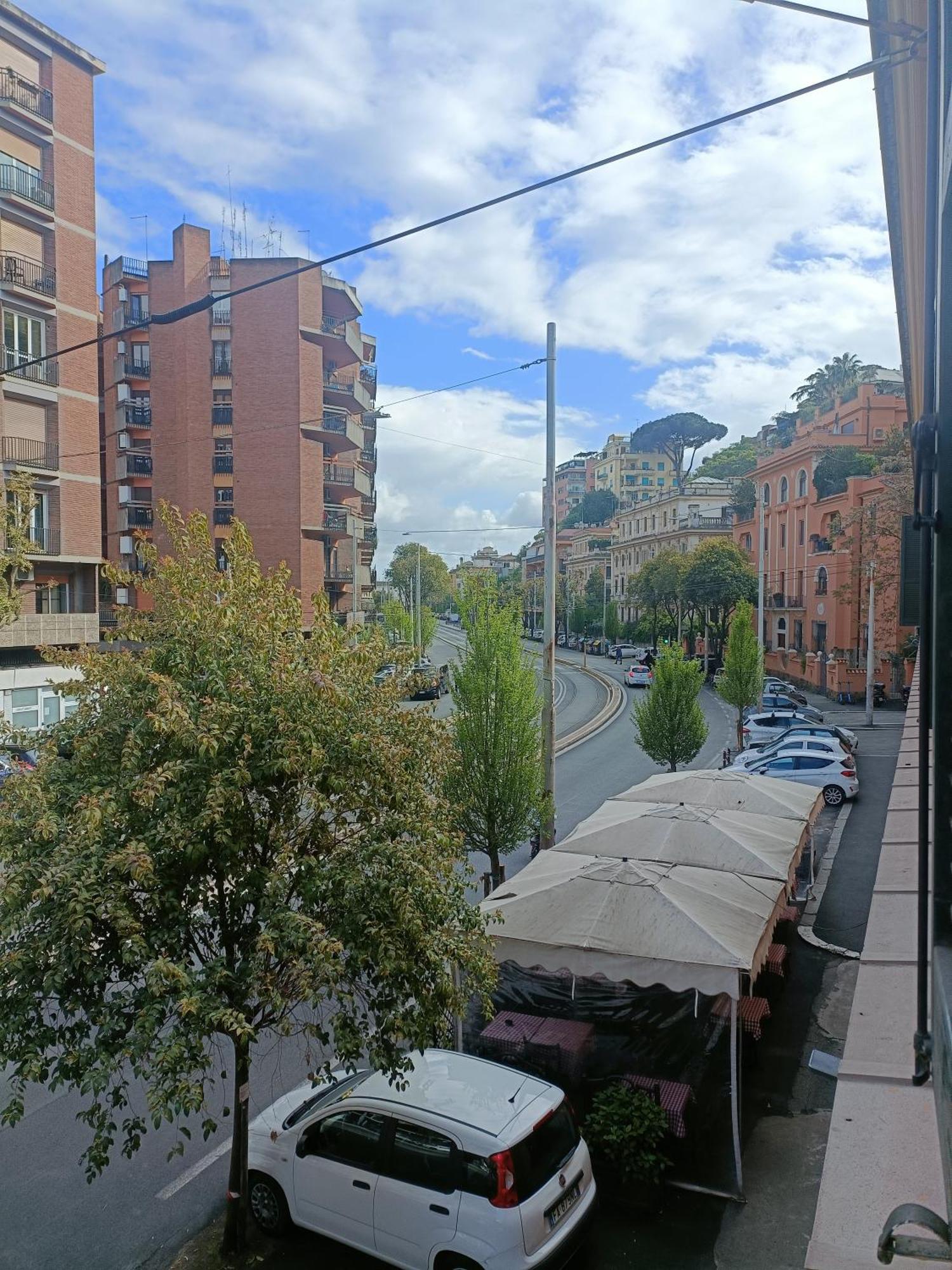 Trastevere In Loft Rome Bagian luar foto