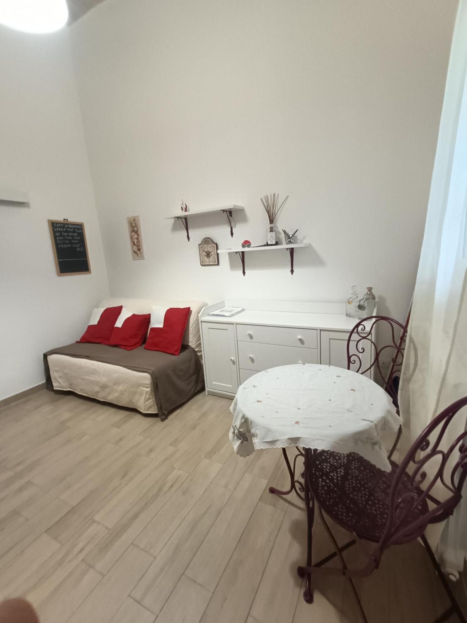 Trastevere In Loft Rome Bagian luar foto